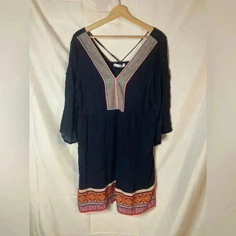 White‎ Mark top NWT